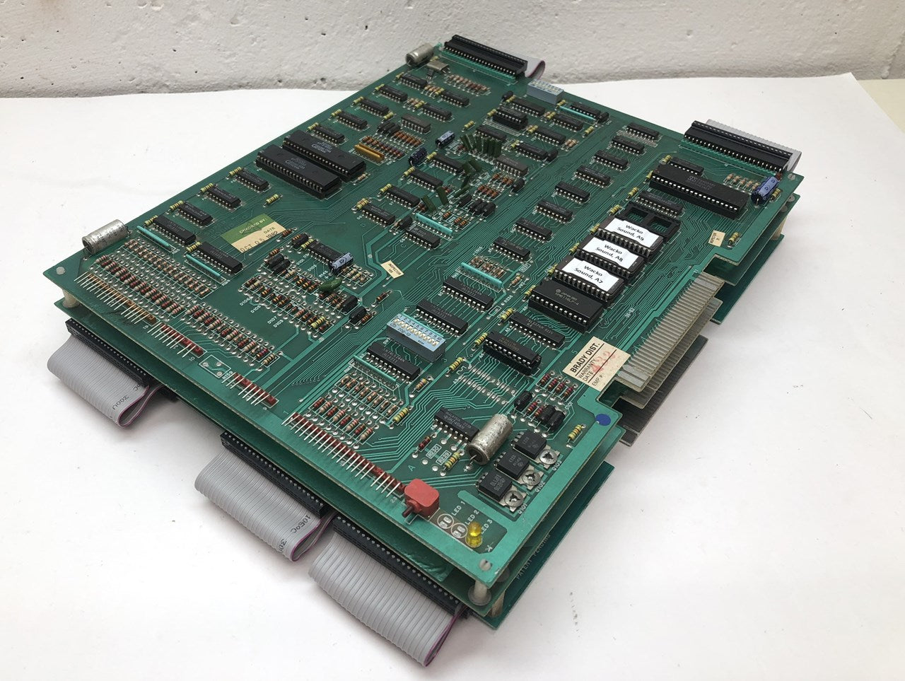 Wacko Circuit Board, Works