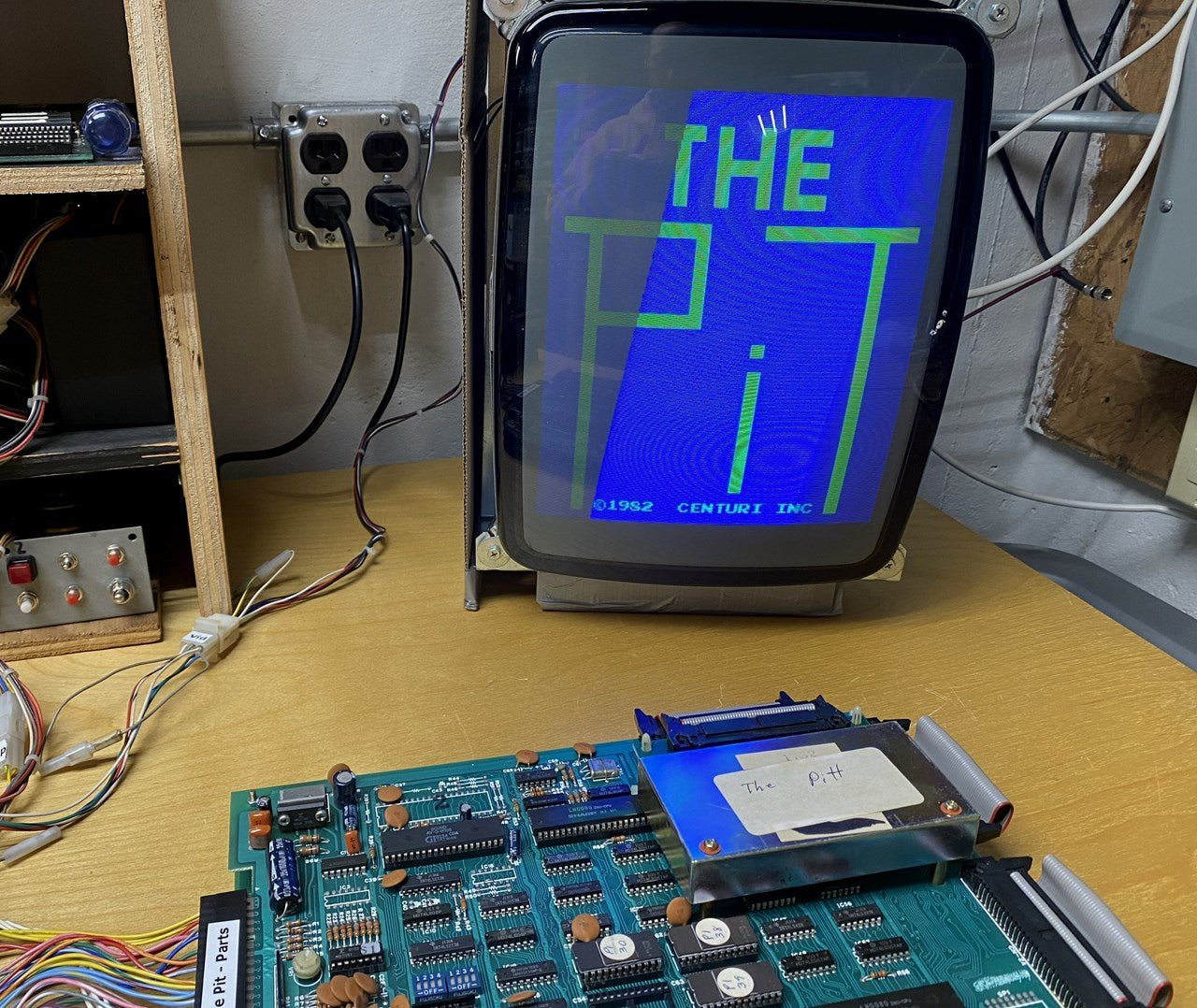The Pit Circuit Board, Works