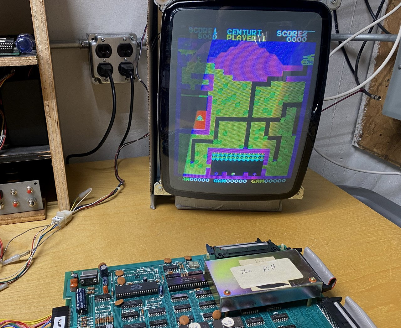 The Pit Circuit Board, Works