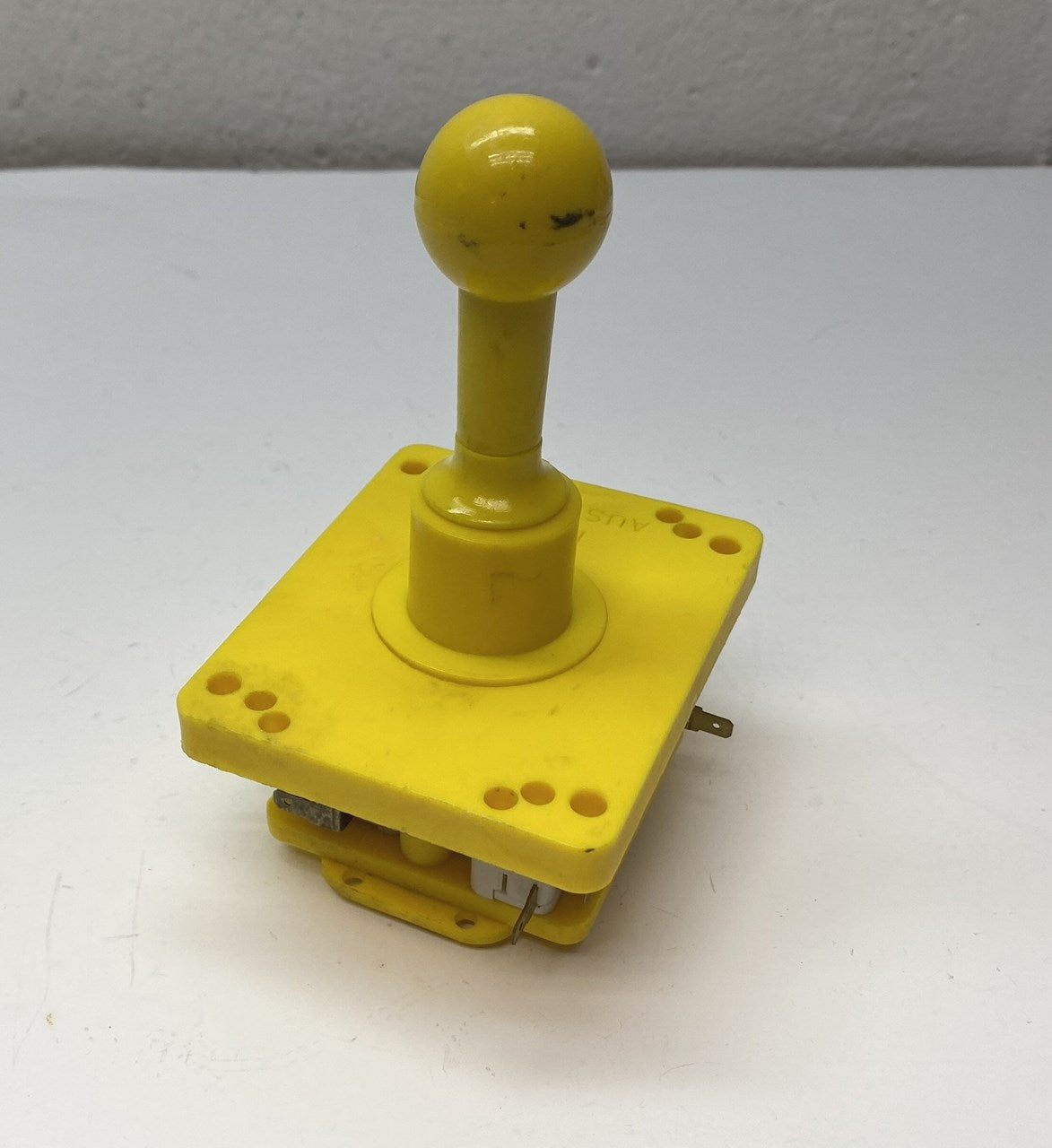 MCA 2/4/8-Way Yellow Ball Microswitch Joystick