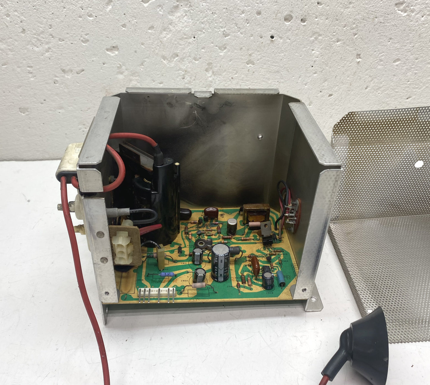 Wells Gardner 6100 Color Vector Monitor High Voltage Unit