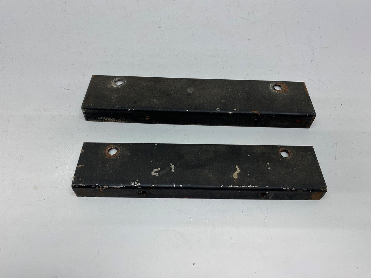 Universal Cabinet Top L Brackets