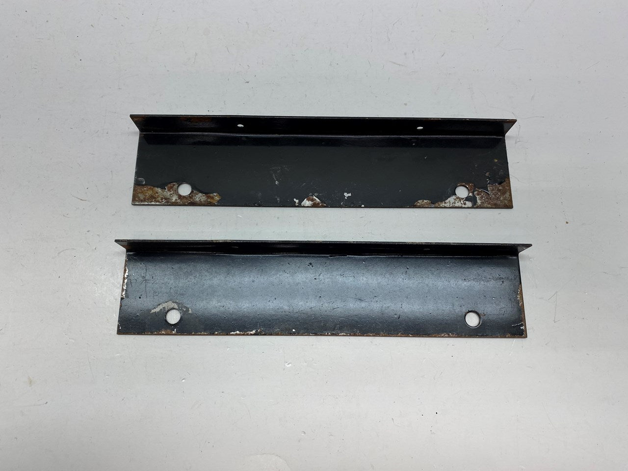 Universal Cabinet Top L Brackets