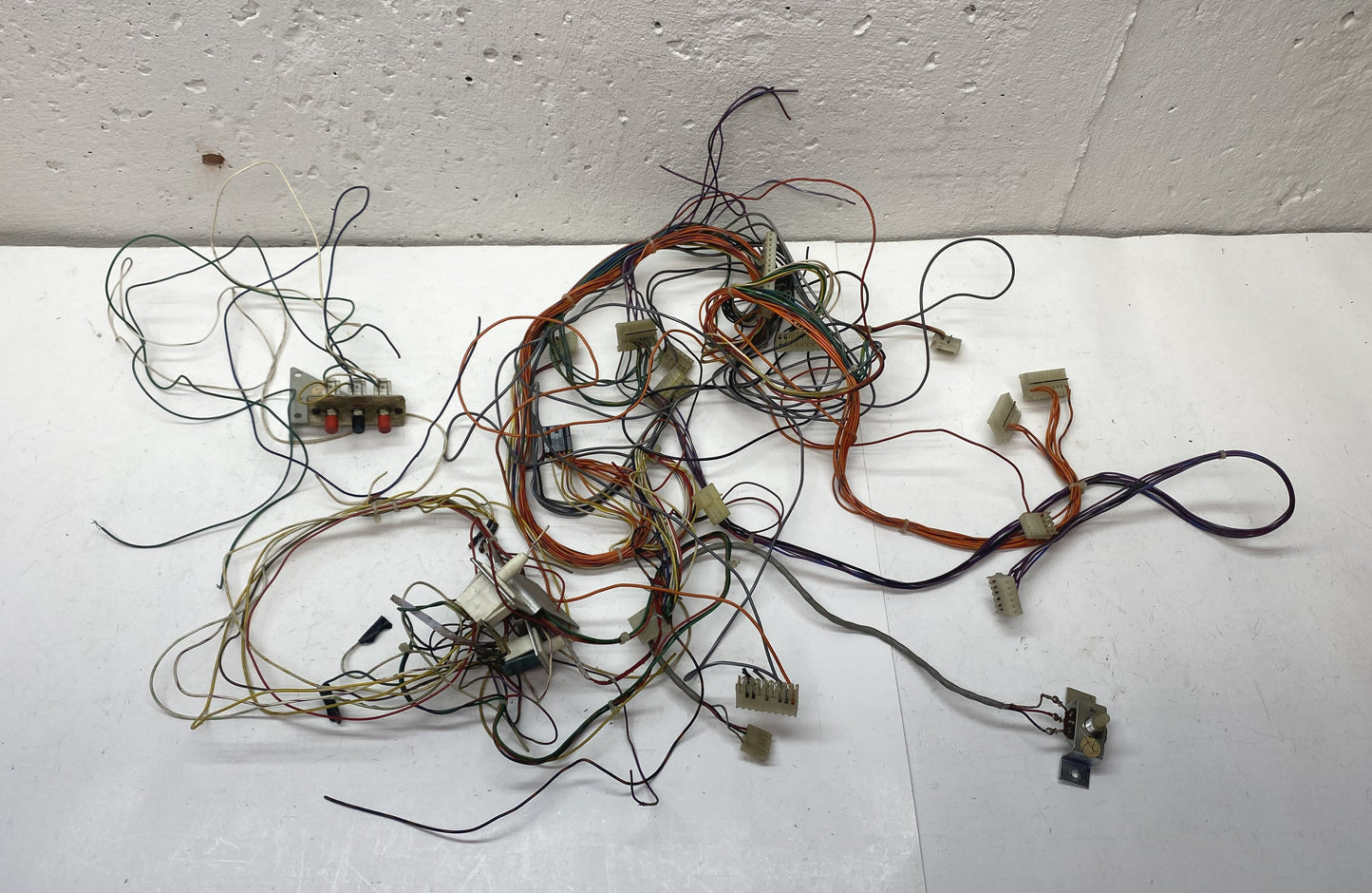 Joust Wiring Harness