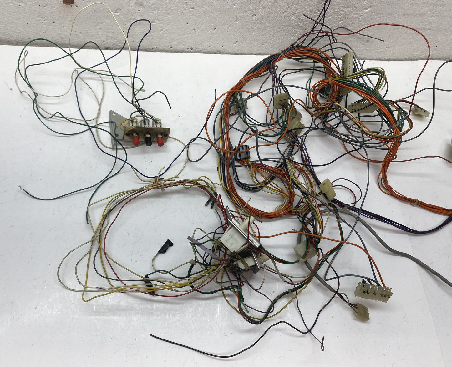 Joust Wiring Harness