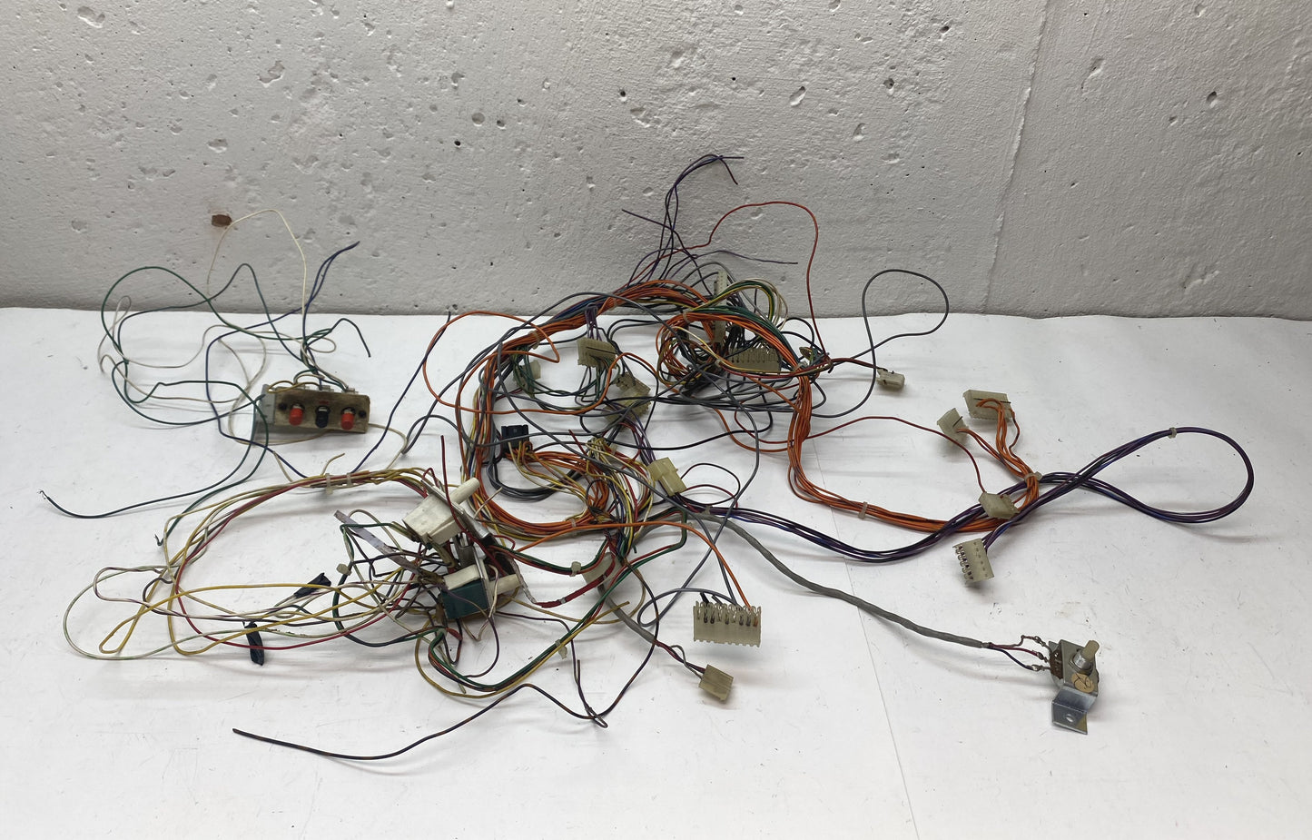 Joust Wiring Harness