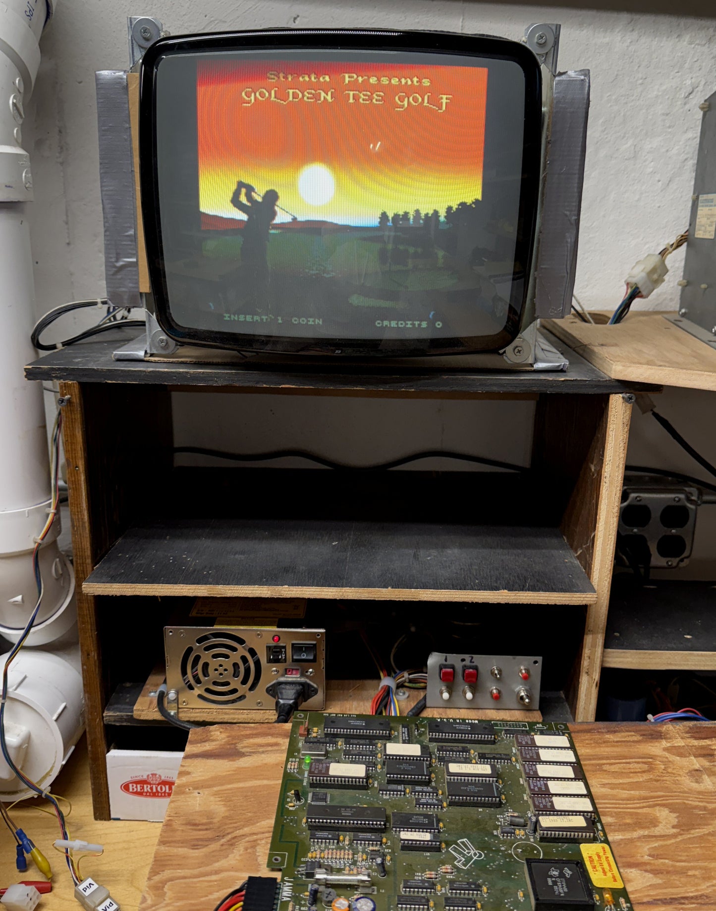 Golden Tee Golf (Original) Circuit Board)