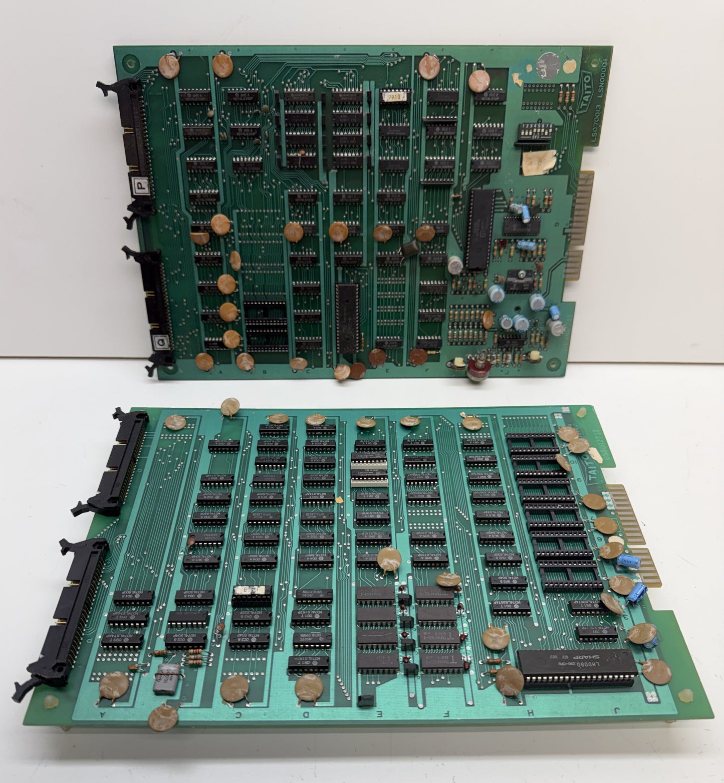 Stratovox Circuit Board Missing Roms for Repair