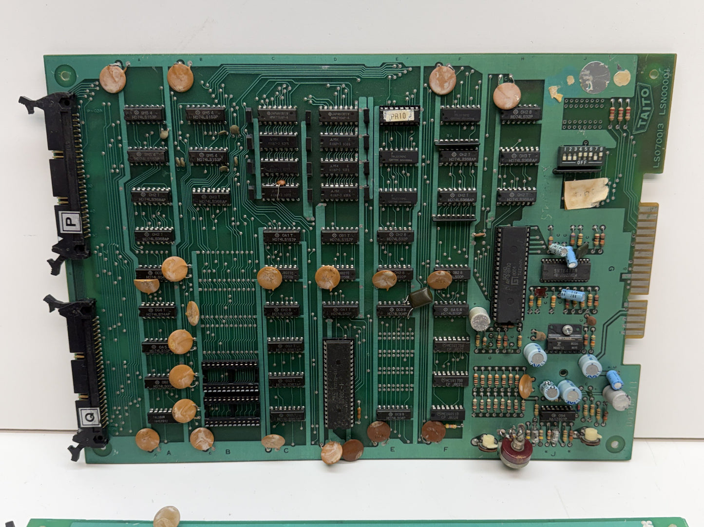 Stratovox Circuit Board Missing Roms for Repair