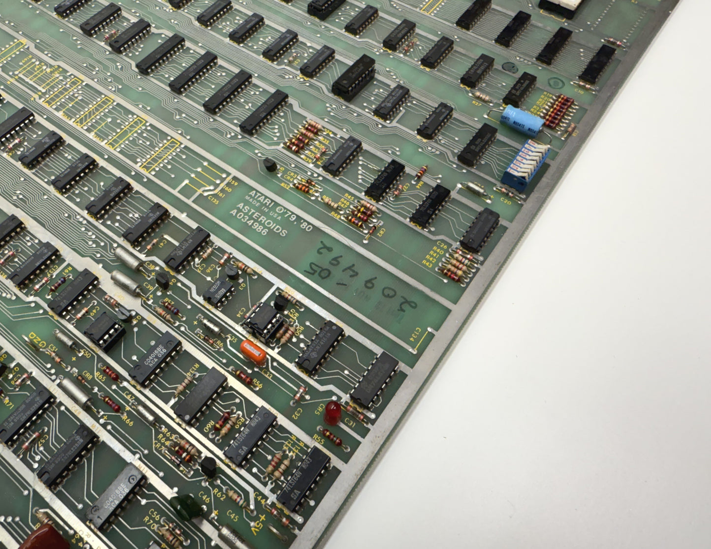Asteroids Circuit Board, Works