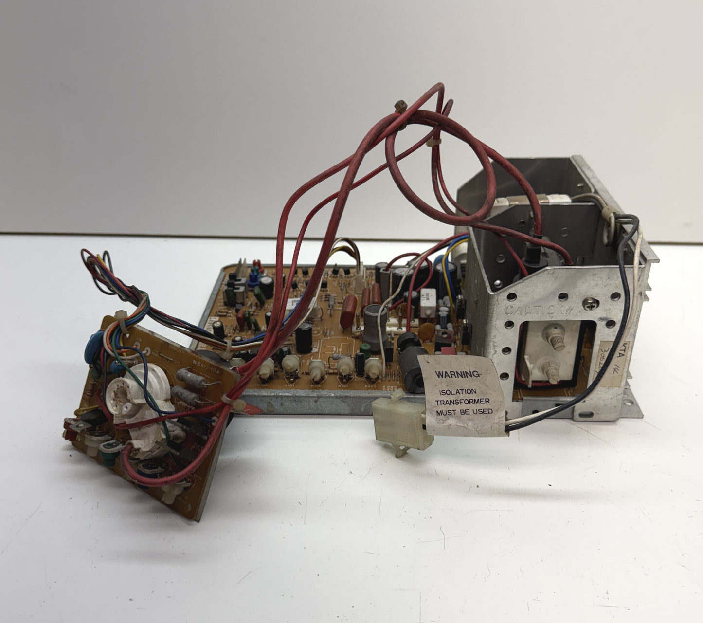 Kortek K1-2-VO Monitor Chassis, Untested