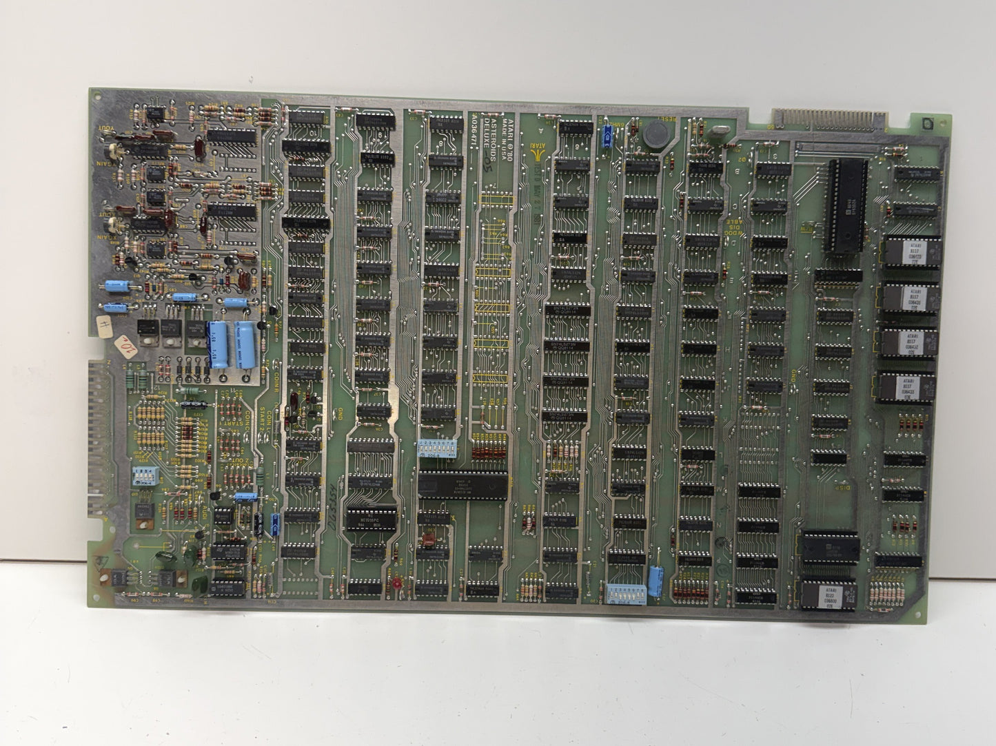 Asteroids Deluxe Circuit Board, Working