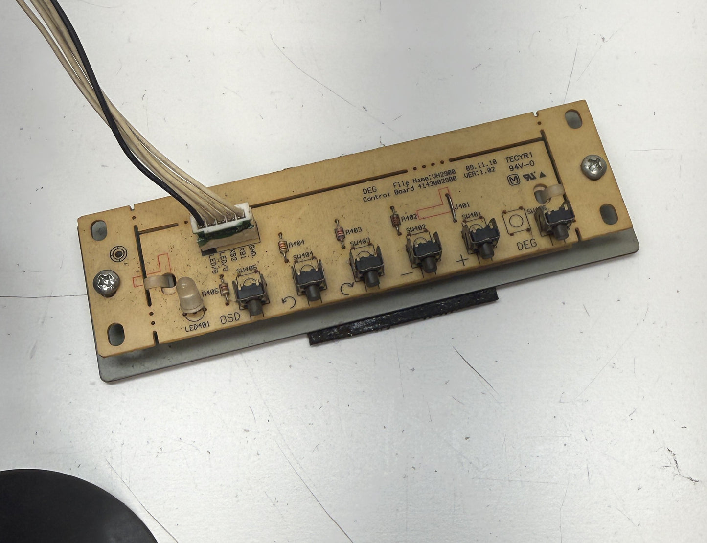 Tatung VT-1970 Monitor Chassis, Untested
