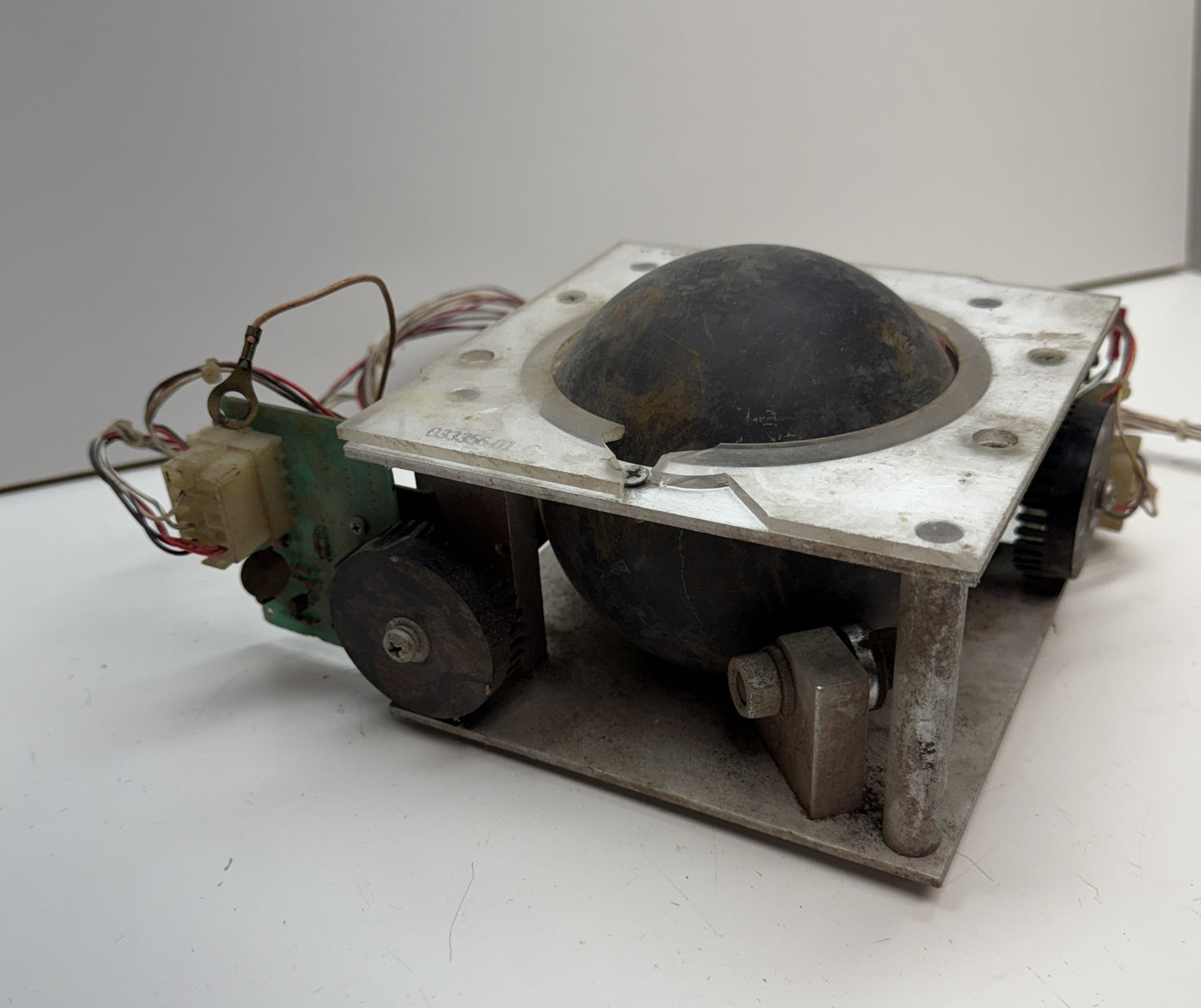 Atari 4.5" Missile Command Trackball Controller