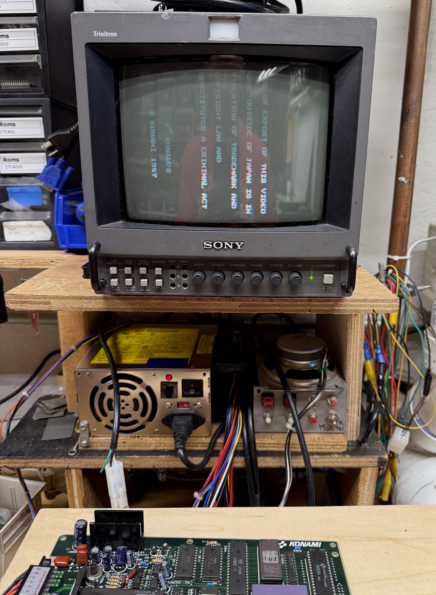 The Hustler Circuit Board, Works