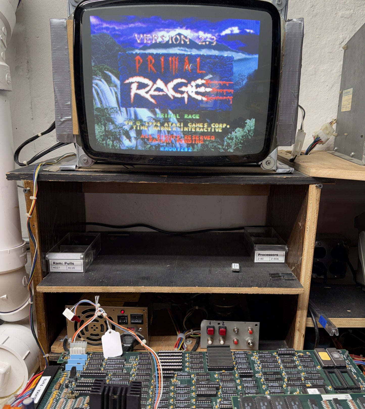 Primal Rage Circuit Board, Works