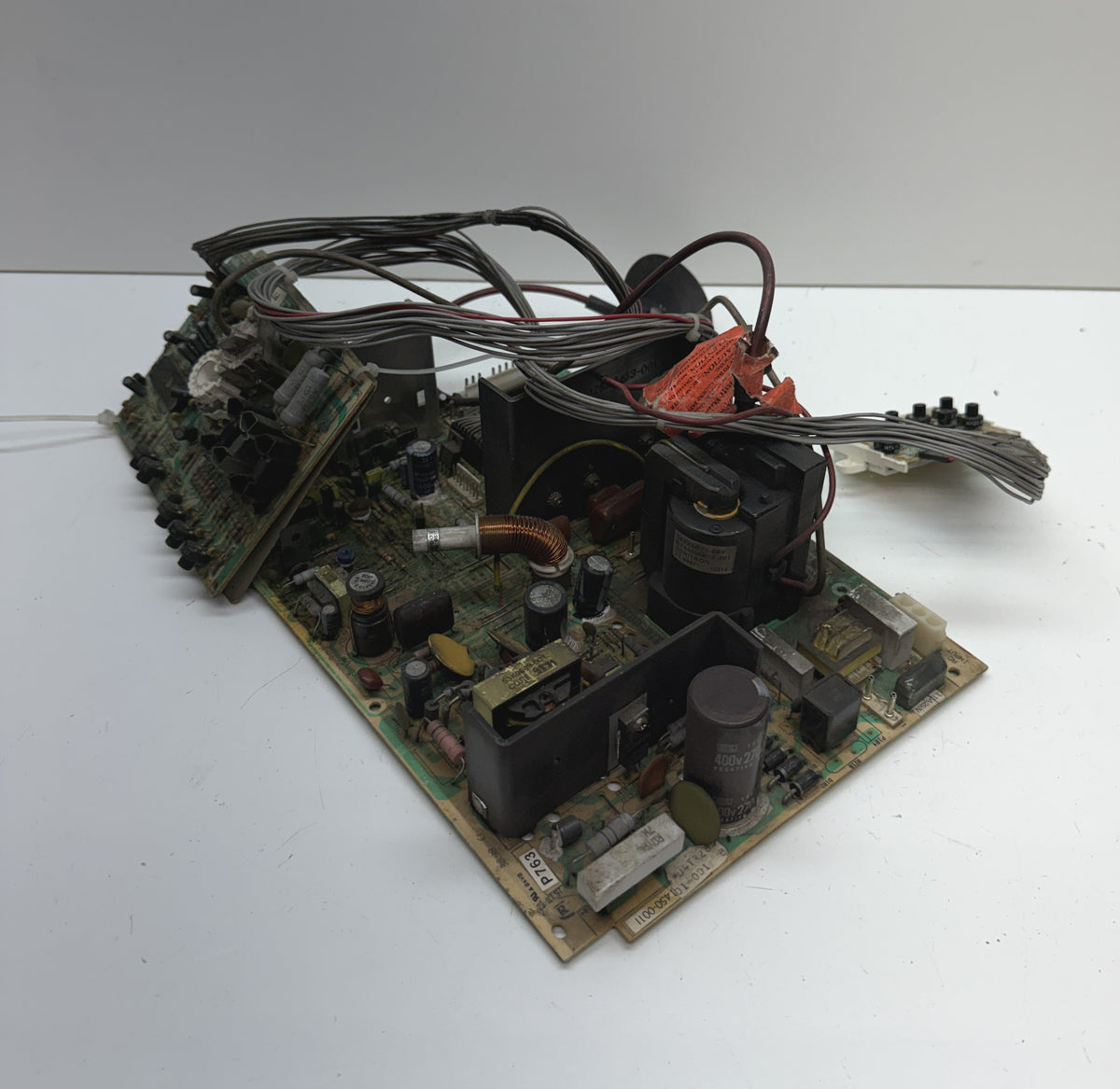 Wells Gardner K7400 25" CGA Monitor Chassis
