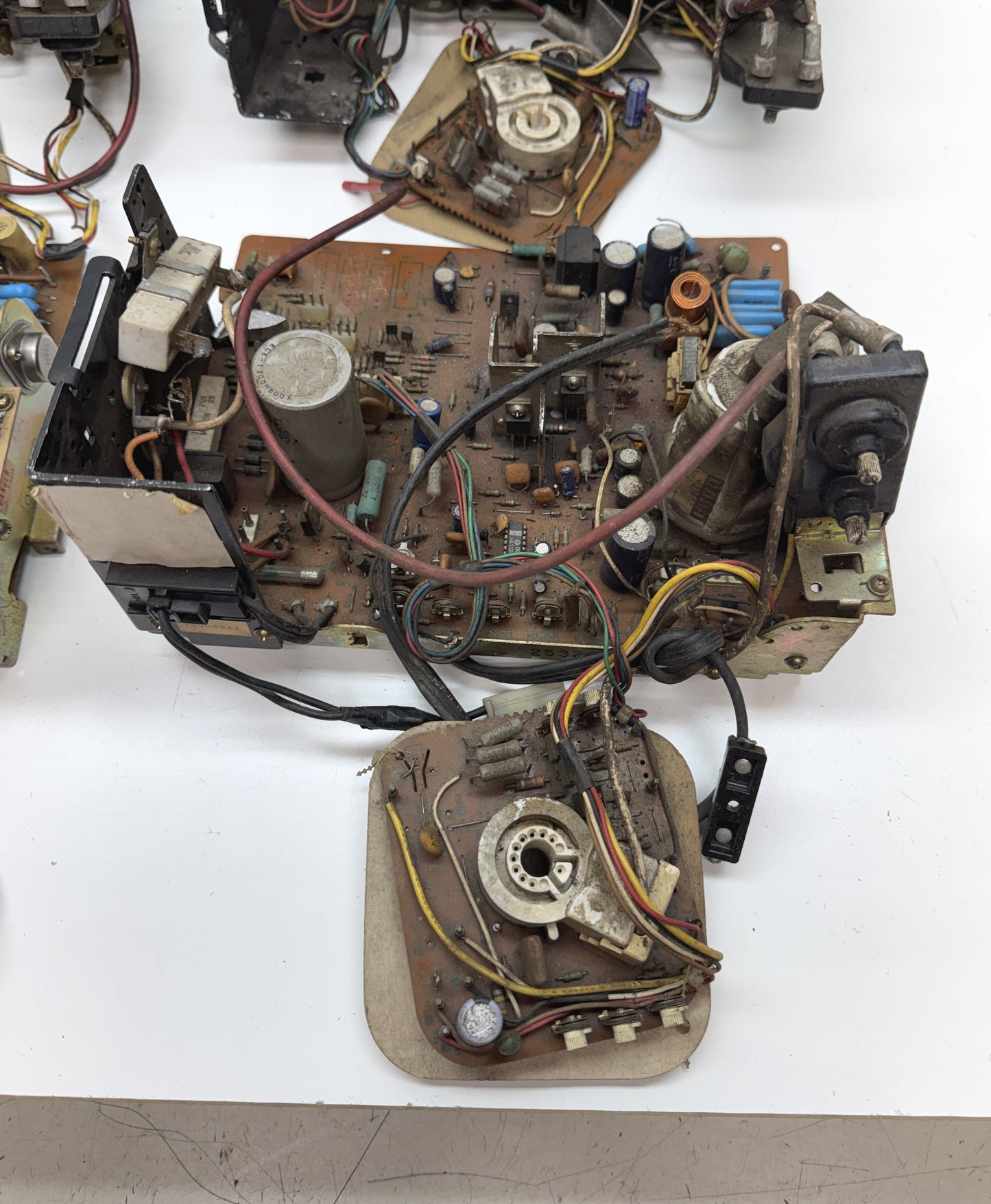 Electrohome G07 19" Monitor Chassis x 4