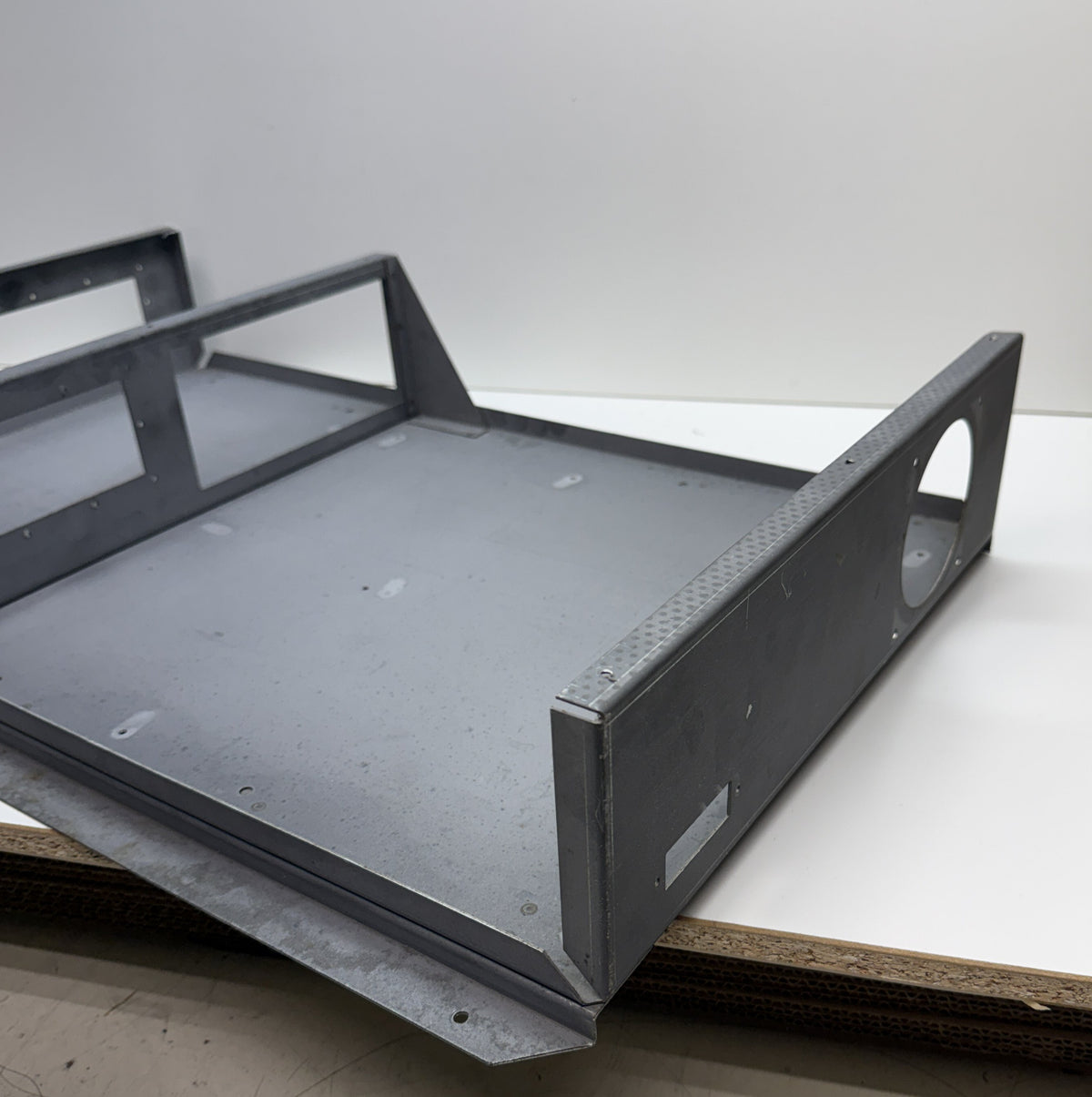 Sega Model 1 Virtua Fighter Metal PCB Cage