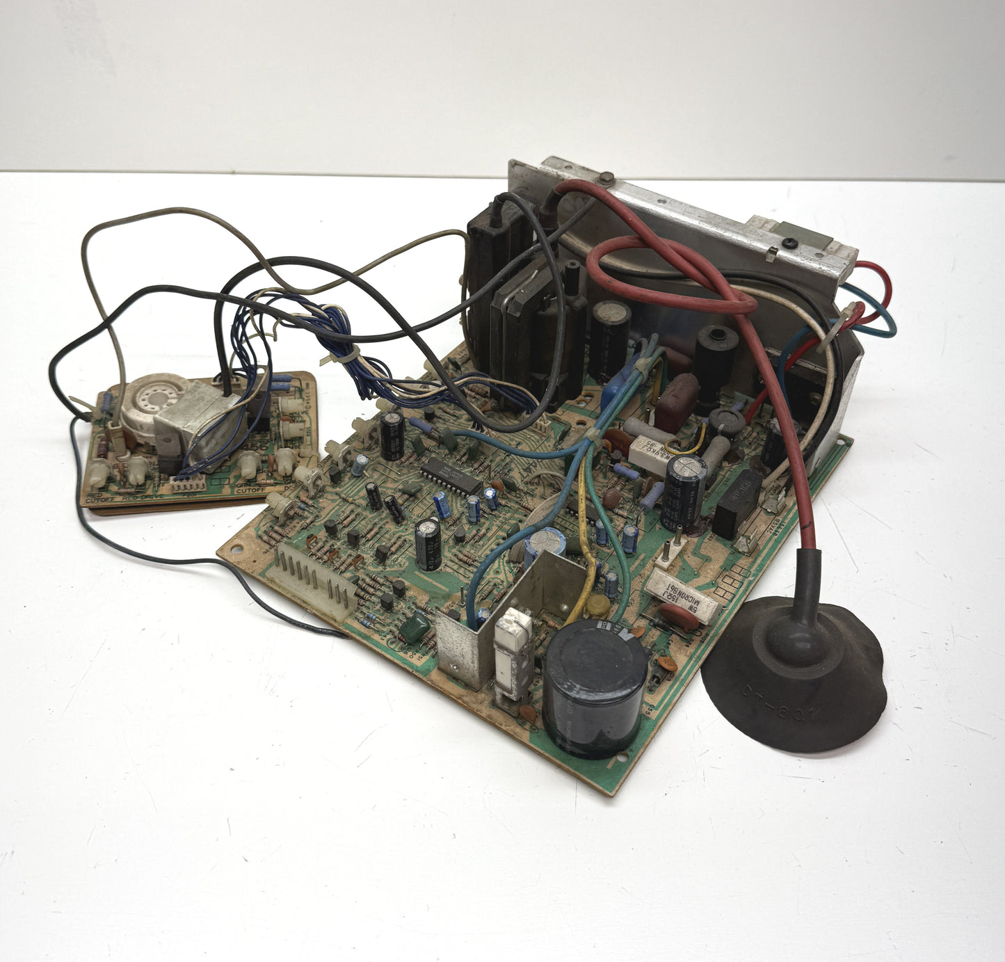 Wells Gardner K7000 Monitor Chassis #2