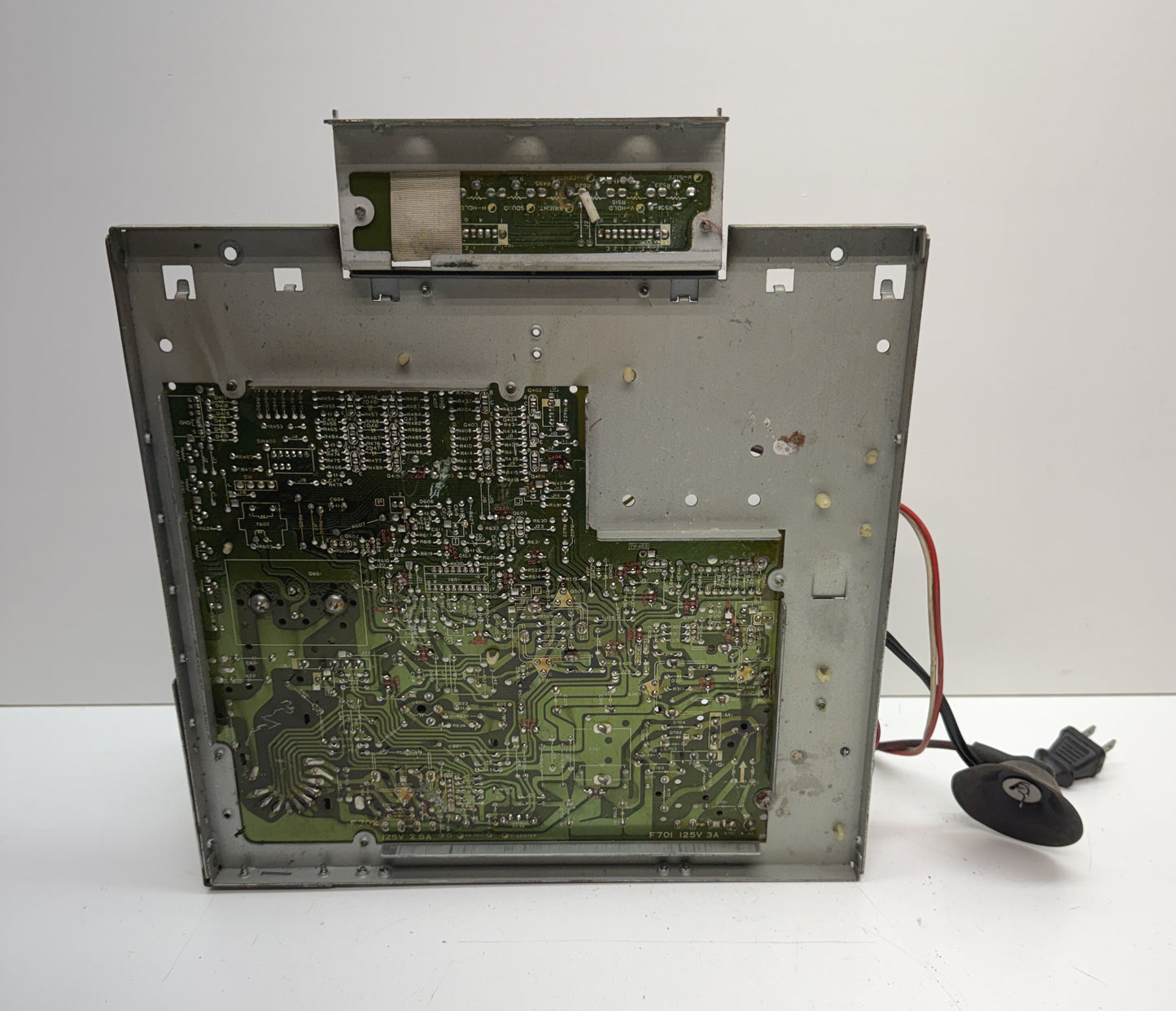 Sharp XM-1801 Nintendo Arcade Monitor Chassis, Untested