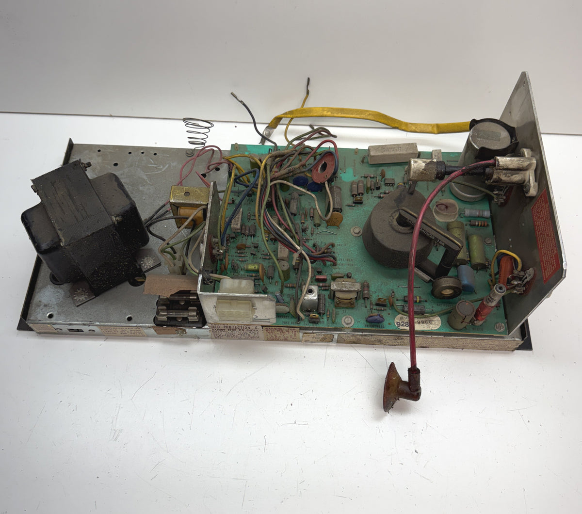 Motorola KV700-A Black & White Arcade Monitor Chassis, Untested