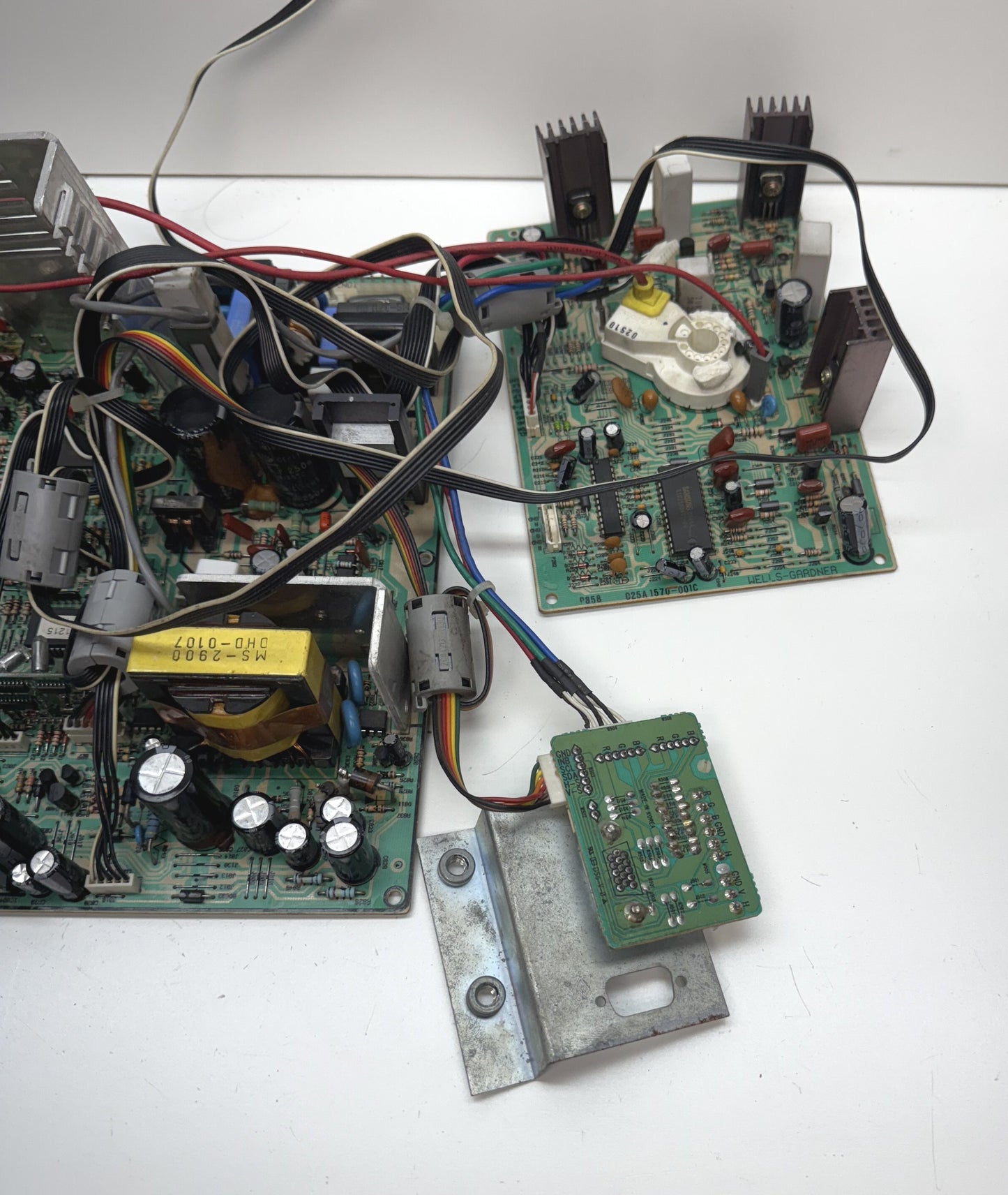 Wells Gardner D9200 27" Monitor Chassis