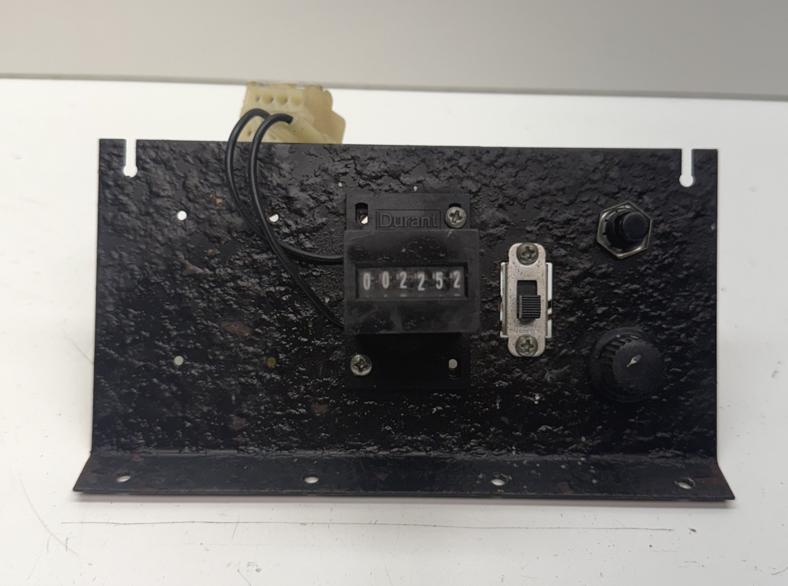 Atari Test / Volume Control Panel – QuarterArcade.com