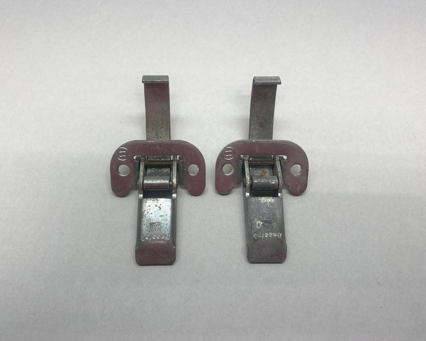 Control Panel Clamp / Latch x 2