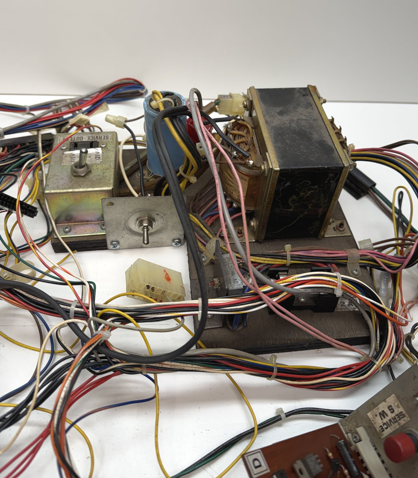 Space Invaders Cocktail Wiring Harness and Transformers (Taito)