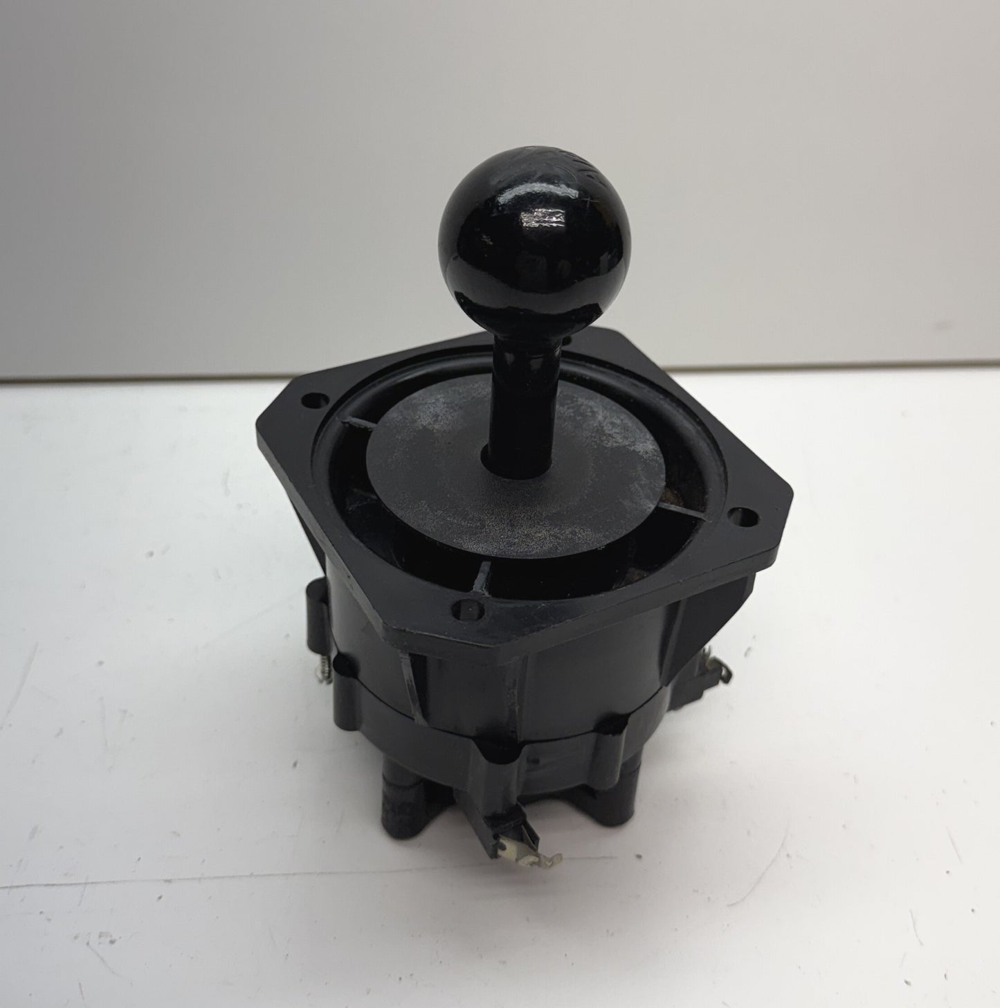 Atari Gauntlet Logo 8-Way Leafswitch Joystick