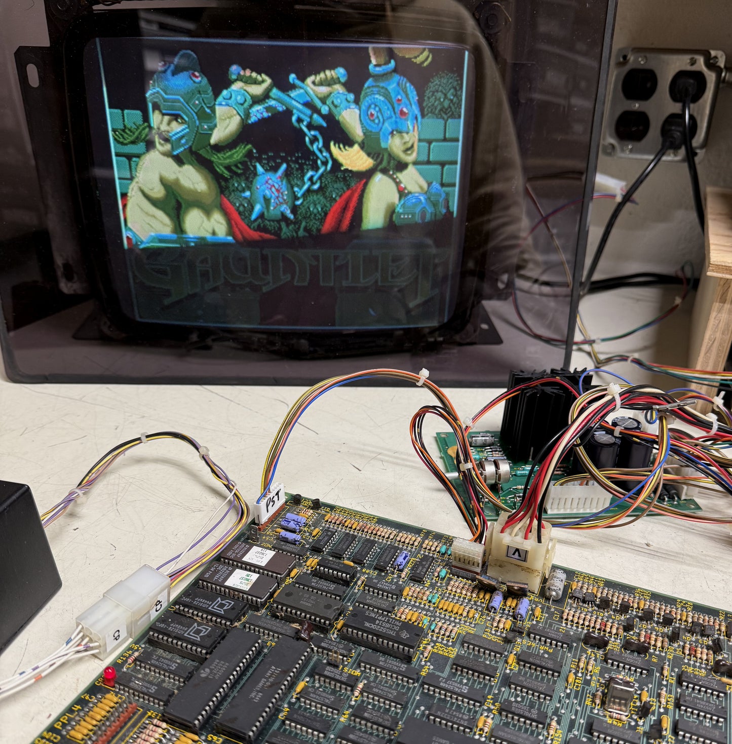 Gauntlet Circuit Board, Works