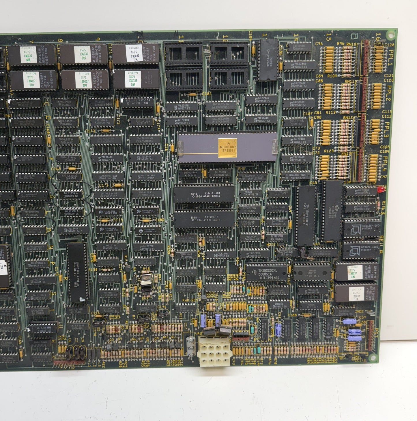 Gauntlet Circuit Board, Works