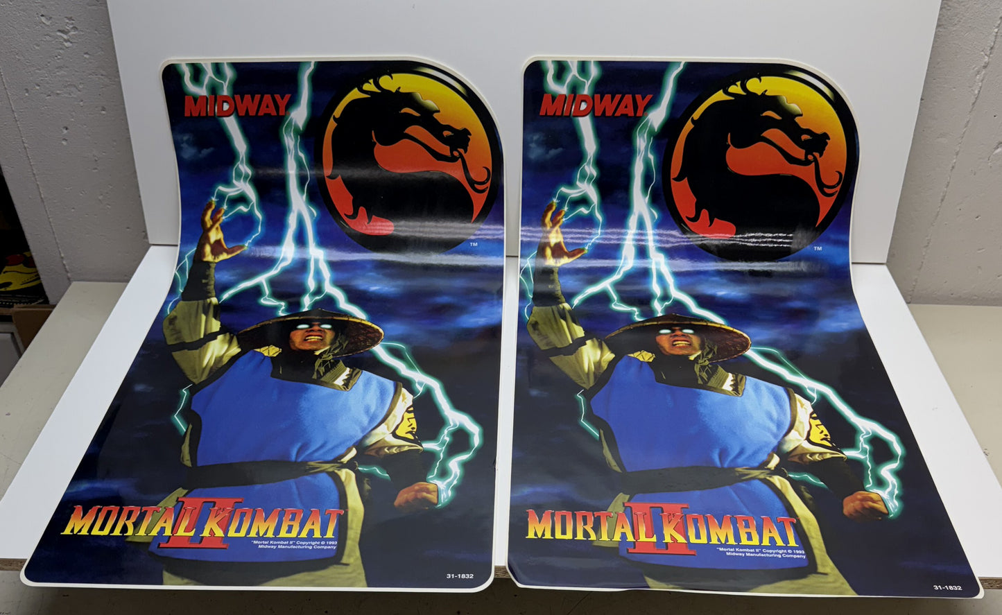 Mortal Kombat II NOS Sideart x 2