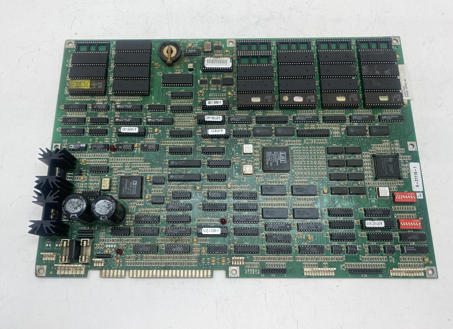 Cruis'n World Circuit Board for Repair