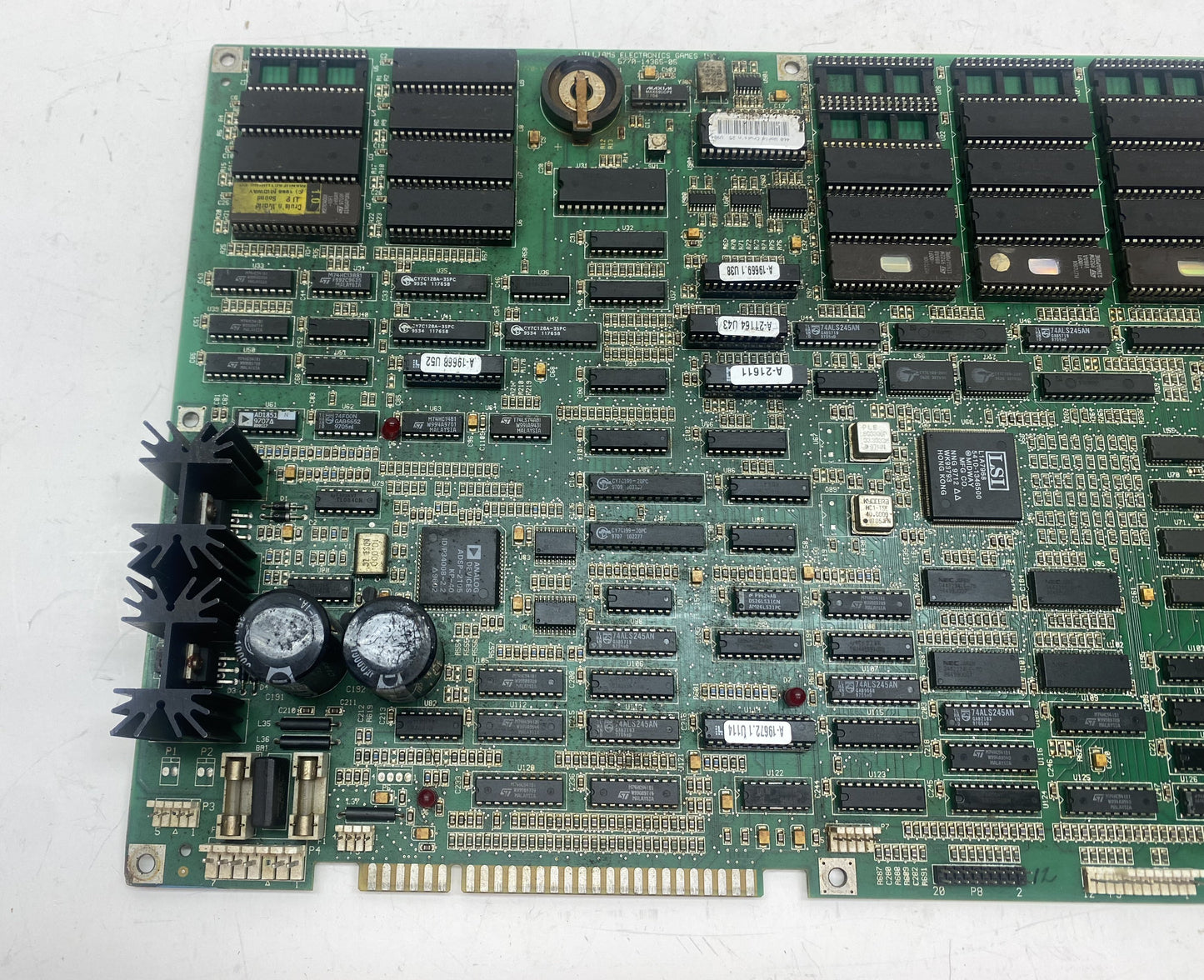 Cruis'n World Circuit Board for Repair