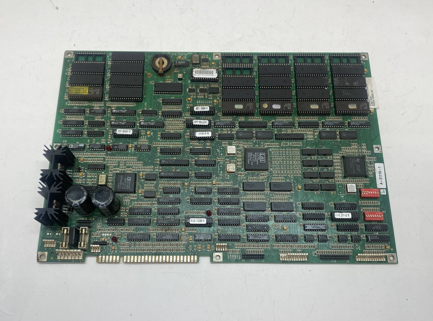 Cruis'n World Circuit Board for Repair